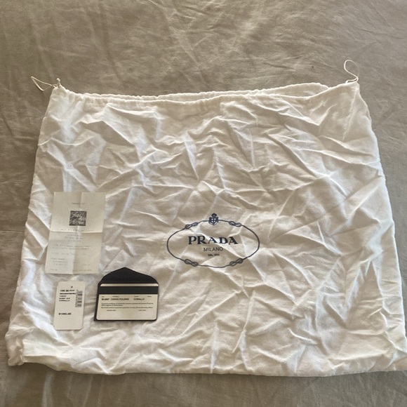 Prada bag - Picture 5 of 5